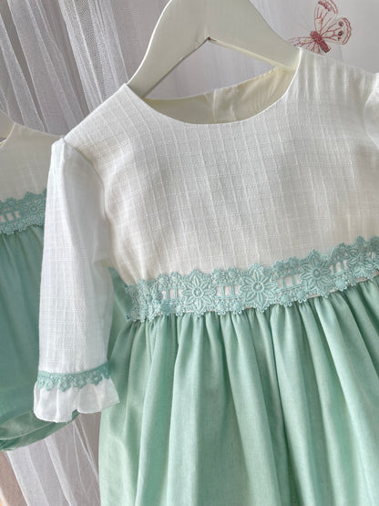 Vestido especial eventos con media manga y espalda abierta color verde menta