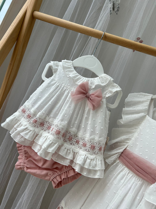 Jesusito plumeti blanco y rosa empolvado Colección Juana de Arco