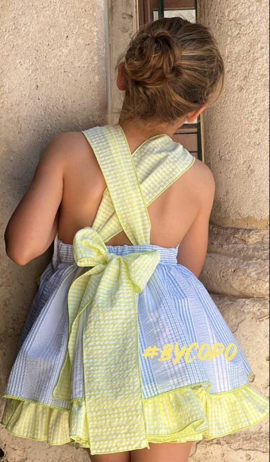 Vestido espalda cruzada lazo seersucker Colección Flúor