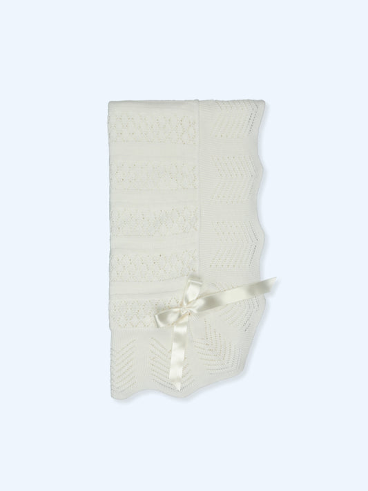 Toquilla ceremonia volante calado ondas color crudo