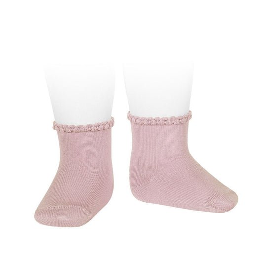 Calcetines cortos con puño labrado Condor color rosa palo